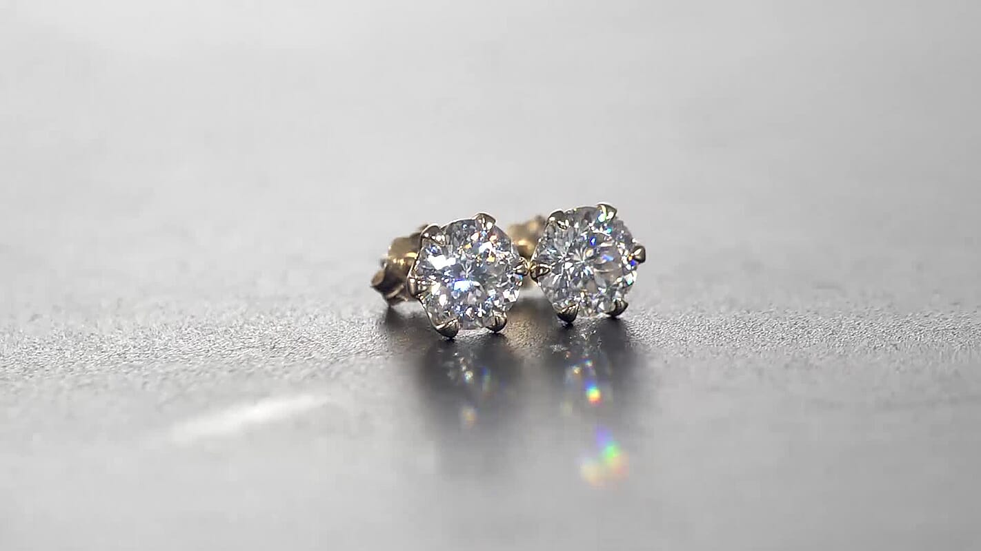 LUXORO 10K Yellow Gold 100 Facet Moissanite VS EF Solitaire Stud Earrings 1.65 ctw