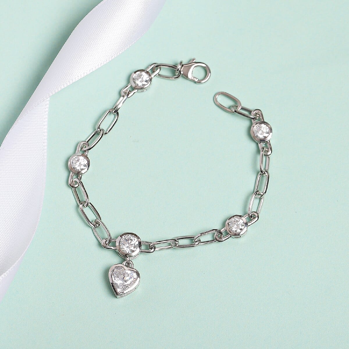 Lustro Stella Made with Finest CZ Heart Charm Bracelet in Platinum Over Sterling Silver (7.25 In) 3.80 ctw image number 1