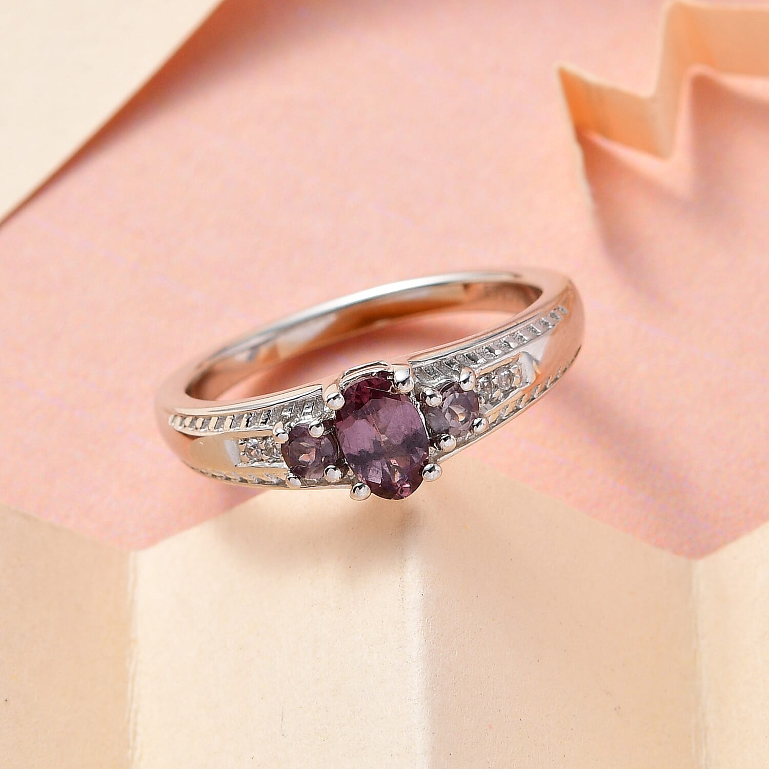 Merelani Color Change Garnet and Natural White Zircon Ring in Platinum Over Sterling Silver (Size 10.0) 0.75 ctw