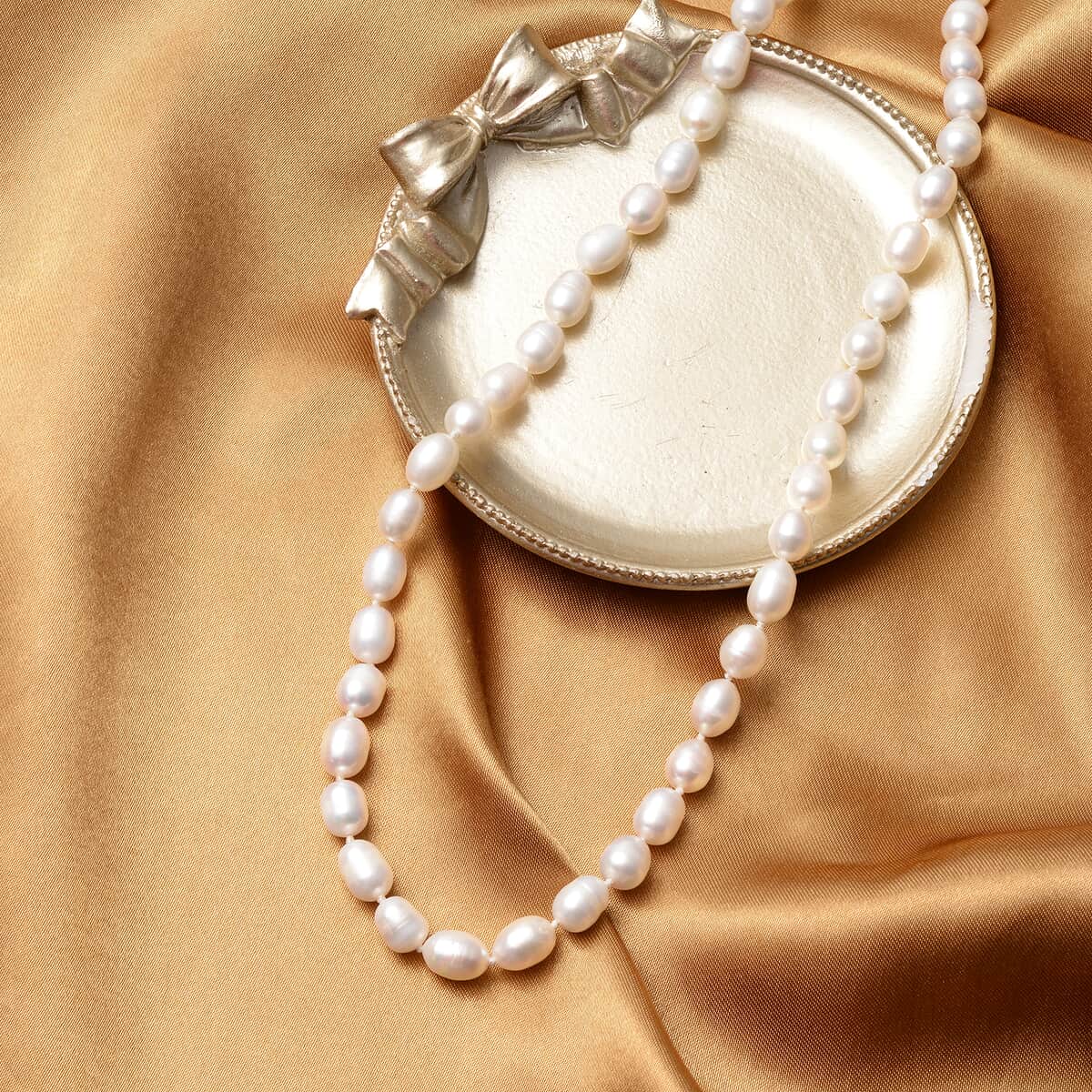White Freshwater Cultured Pearl Necklace 20 Inches in Stainless Steel image number 1