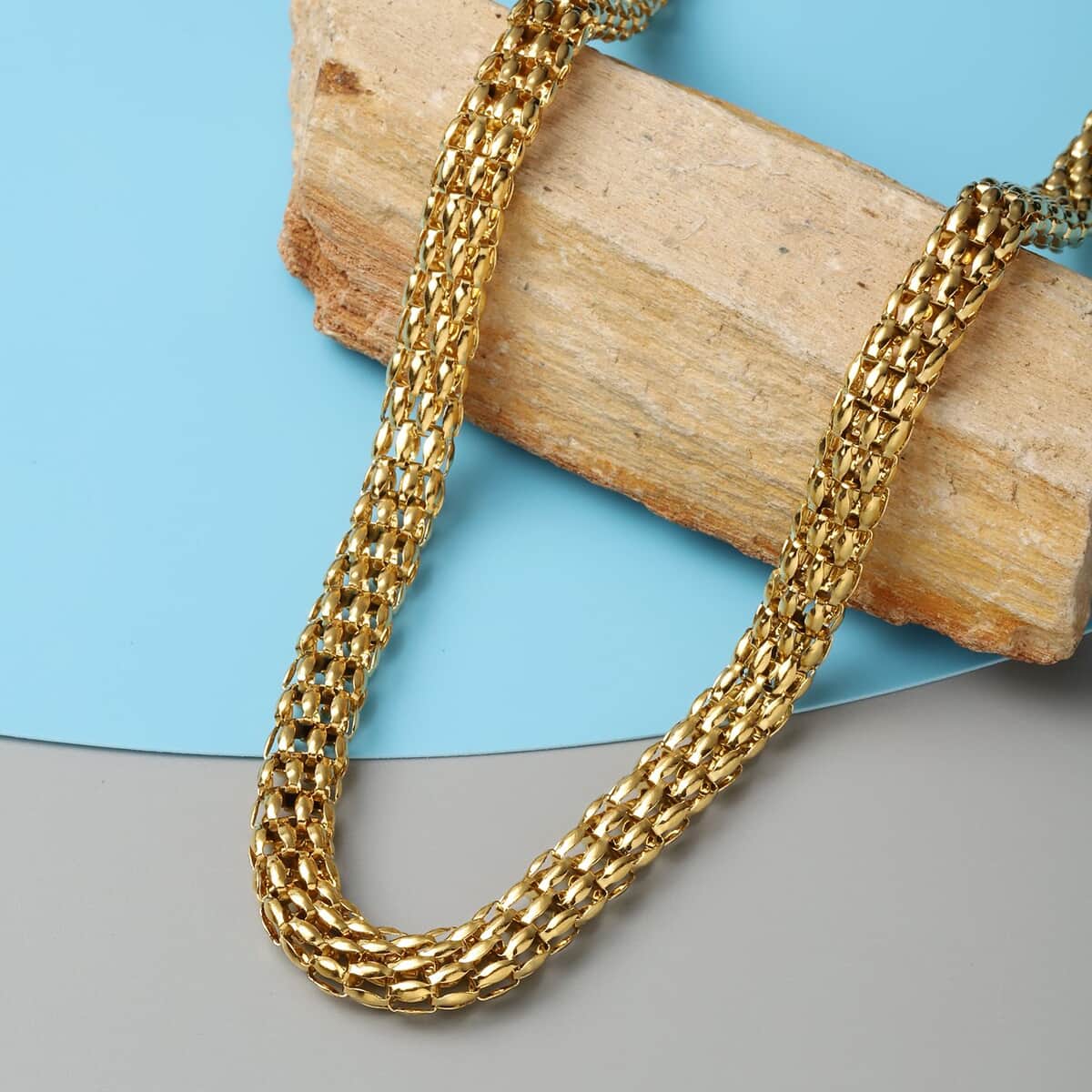 Mesh Chain Necklace 24 Inches in ION Plated Yellow Gold Stainless Steel image number 1
