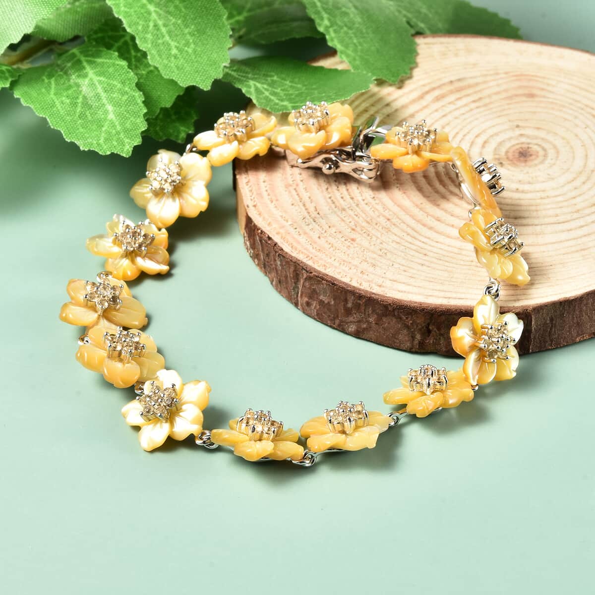 JARDIN COLLECTION Yellow Mother Of Pearl Carved Flower, Brazilian Citrine Bracelet in Rhodium Over Sterling Silver (7.25 In) (8.10 g) 1.50 ctw image number 1