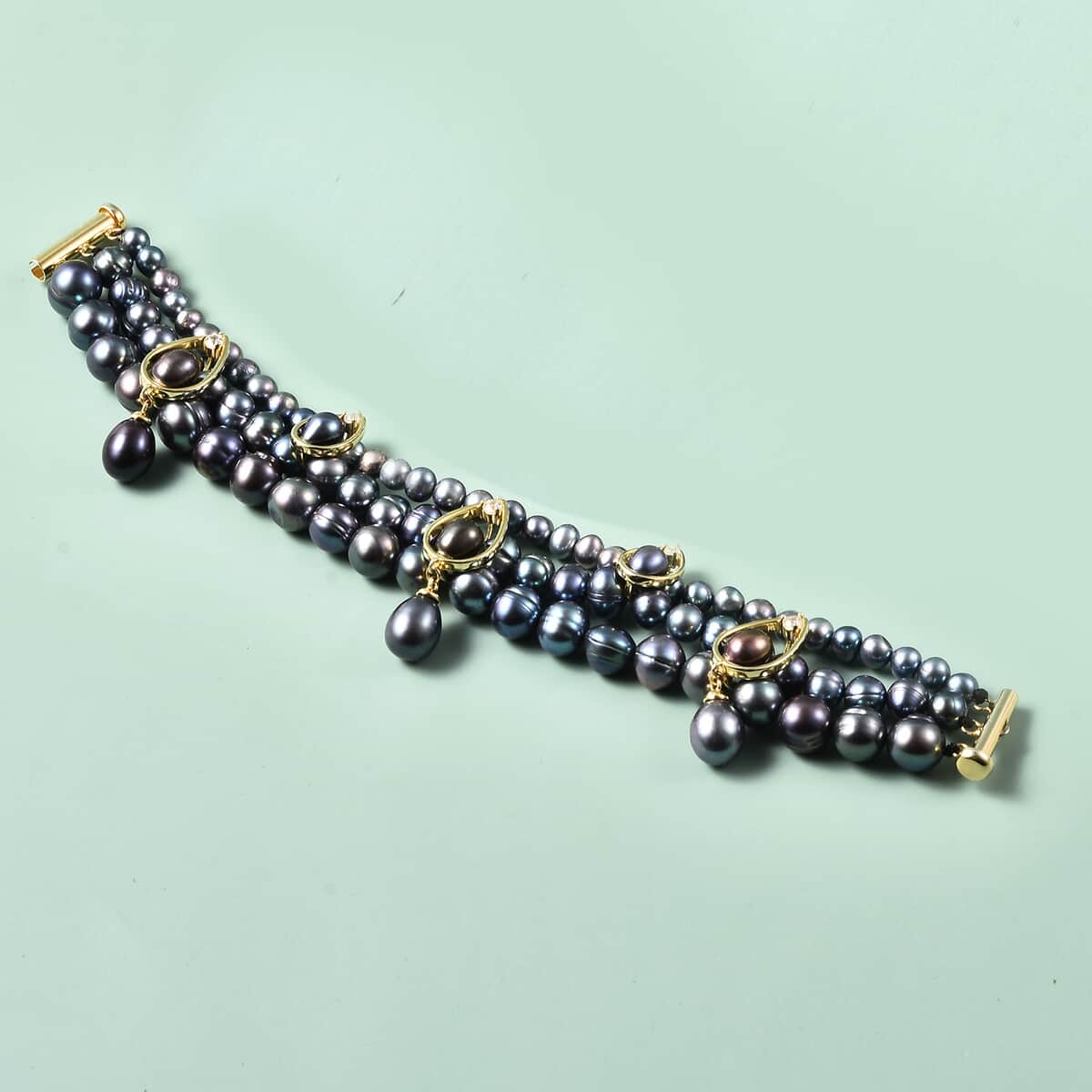 LucyQ Freshwater Peacock Cultured Pearl and White Zircon Bracelet in 14K Yellow Gold Over Sterling Silver (7.50 In) 0.50 ctw image number 1