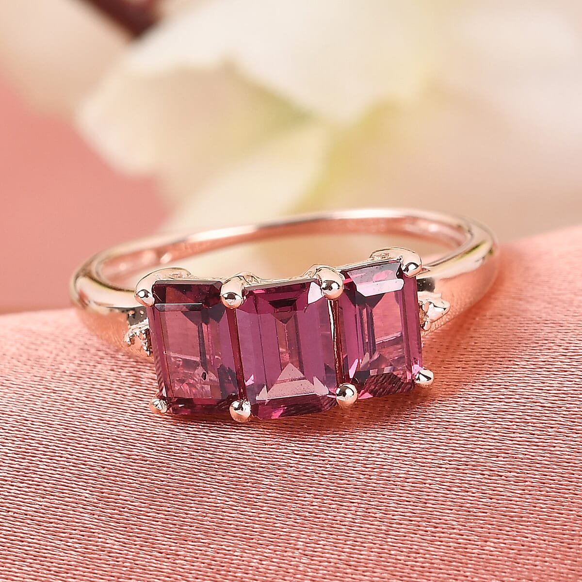 Tanzanian Wine Garnet 3 Stone Ring in Vermeil Rose Gold Over Sterling Silver (Size 9.0) 2.30 ctw image number 1