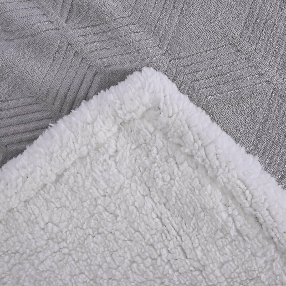 HOMESMART Gray Geometric Embossed Two Sided Sherpa and Plush Blanket image number 6