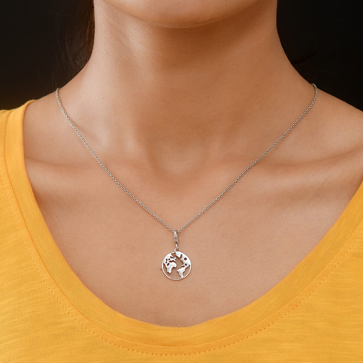 Globe World Map Platinum Over Sterling Silver Charm image number 2