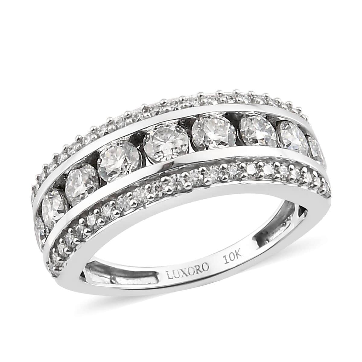 Moissanite 1.25 ctw Band Ring in 10K White Gold (Size 6.0) image number 0
