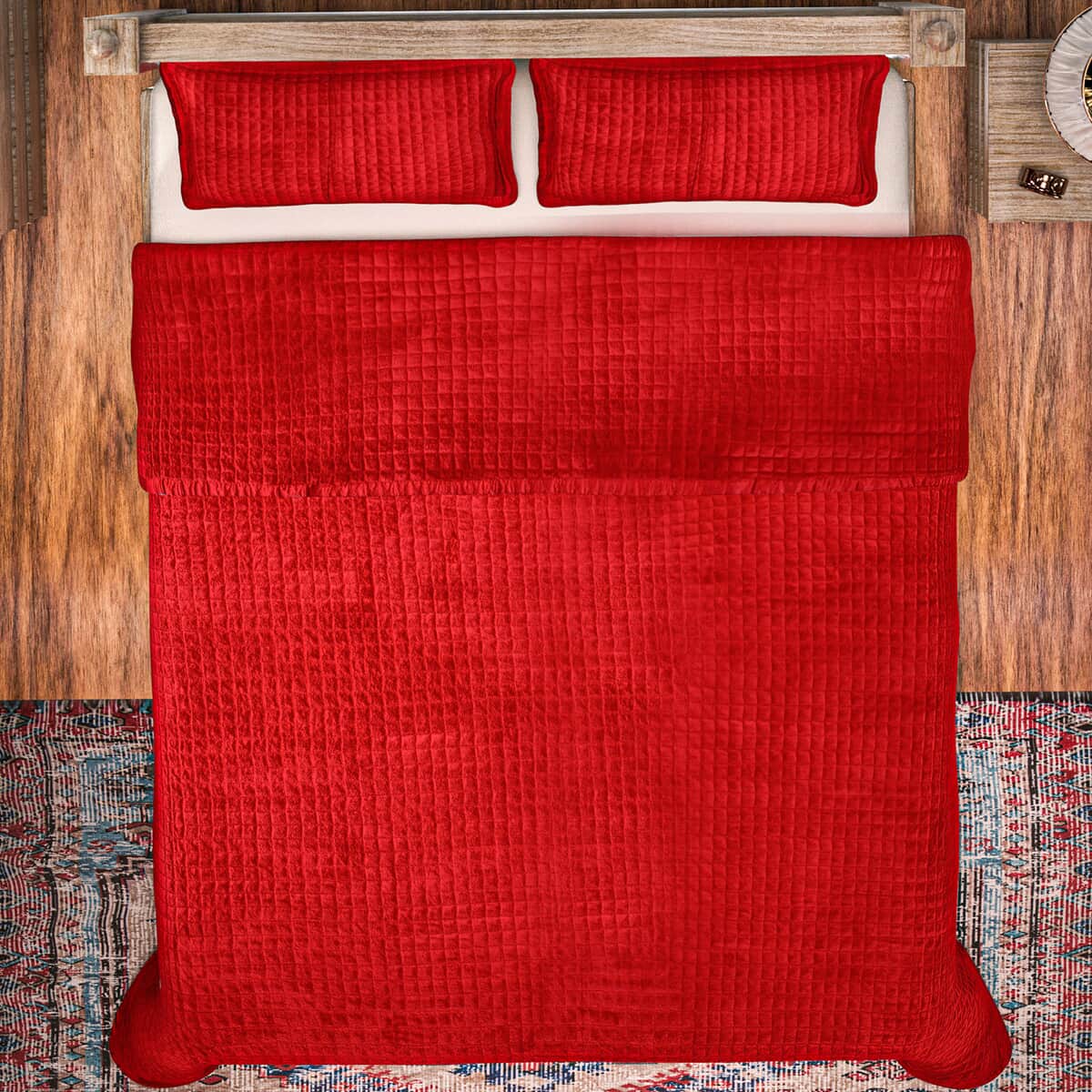 Homesmart Red Ultra Soft Crystal Velvet 3pcs Comforter Set - King image number 3
