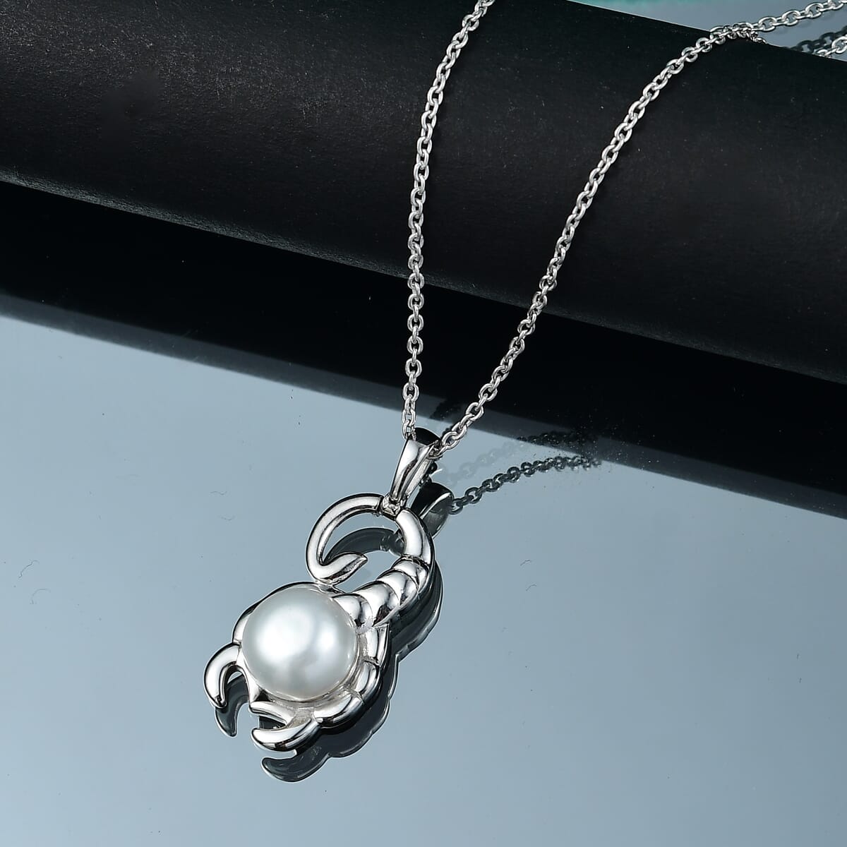 Freshwater Pearl Zodiac Pendant Necklace in Platinum Over Sterling Silver 18 Inches image number 1