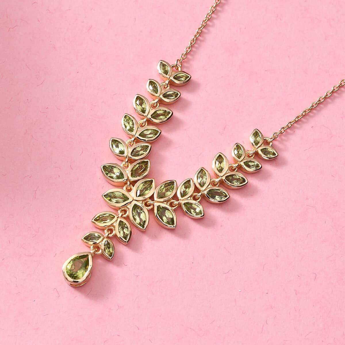 Arizona Peridot Necklace 18 Inches in Vermeil Yellow Gold Over Sterling Silver 5.25 ctw image number 1