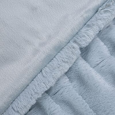 Homesmart Cyan Pleated Microfiber Faux Fur Throw