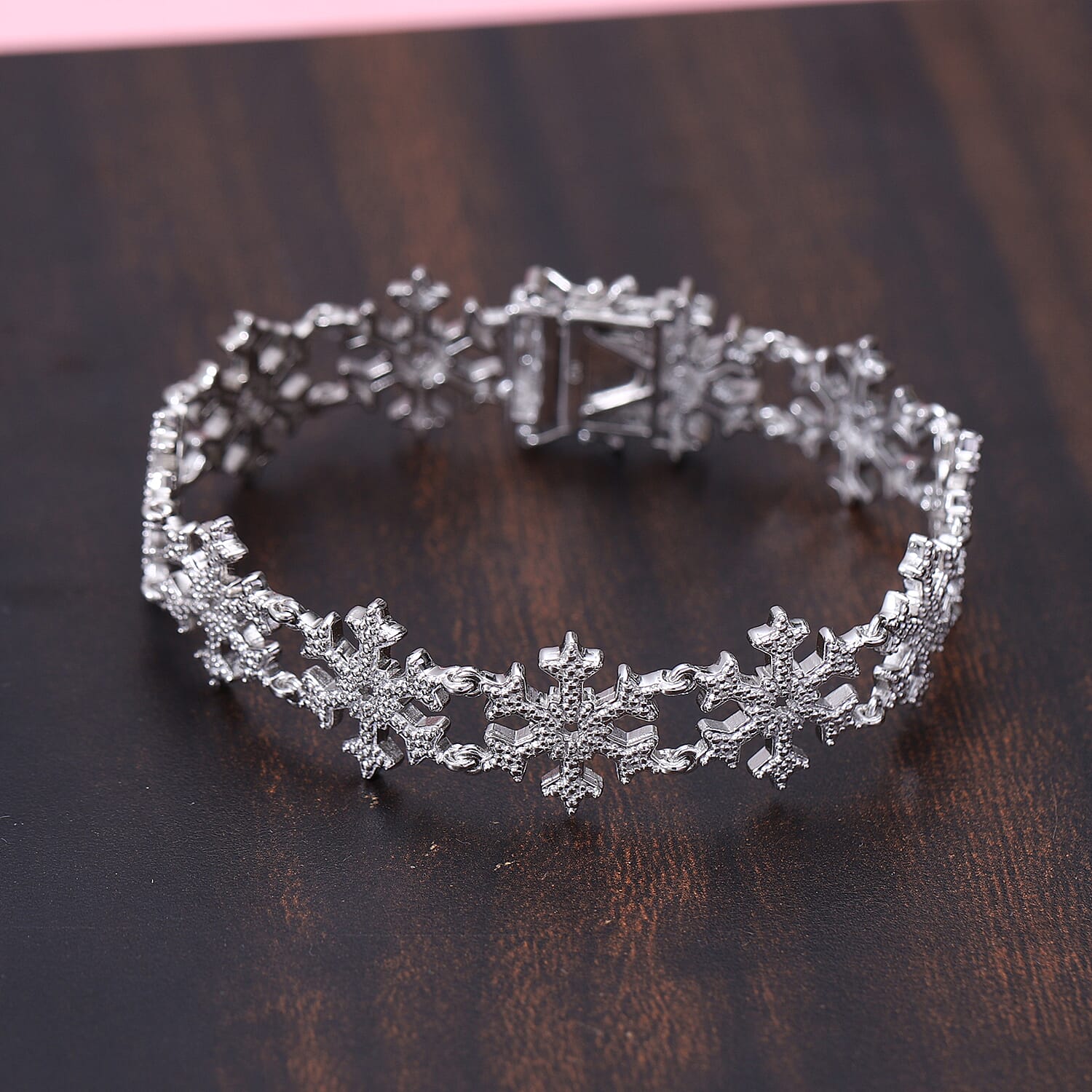 Diamond Accent Bracelet in Platinum Over Copper (7.50 In) 17.15 Grams