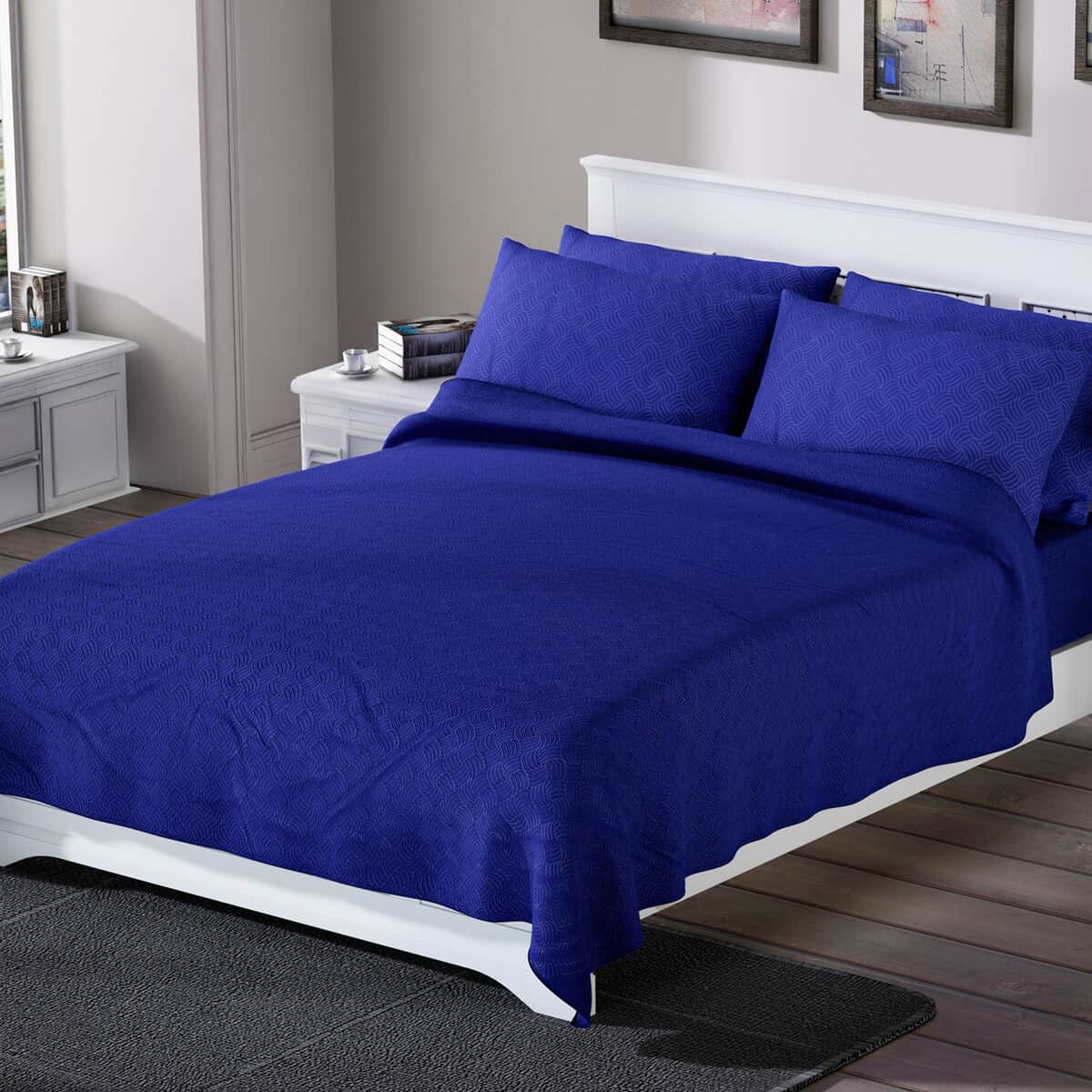 "80gsm Solid sheet set of 6 100% polyester. Twin:  Flat sheet:66*96+4” Fitted sheet:39*75+14”  Pillowcase:20*30+4”*4" image number 1