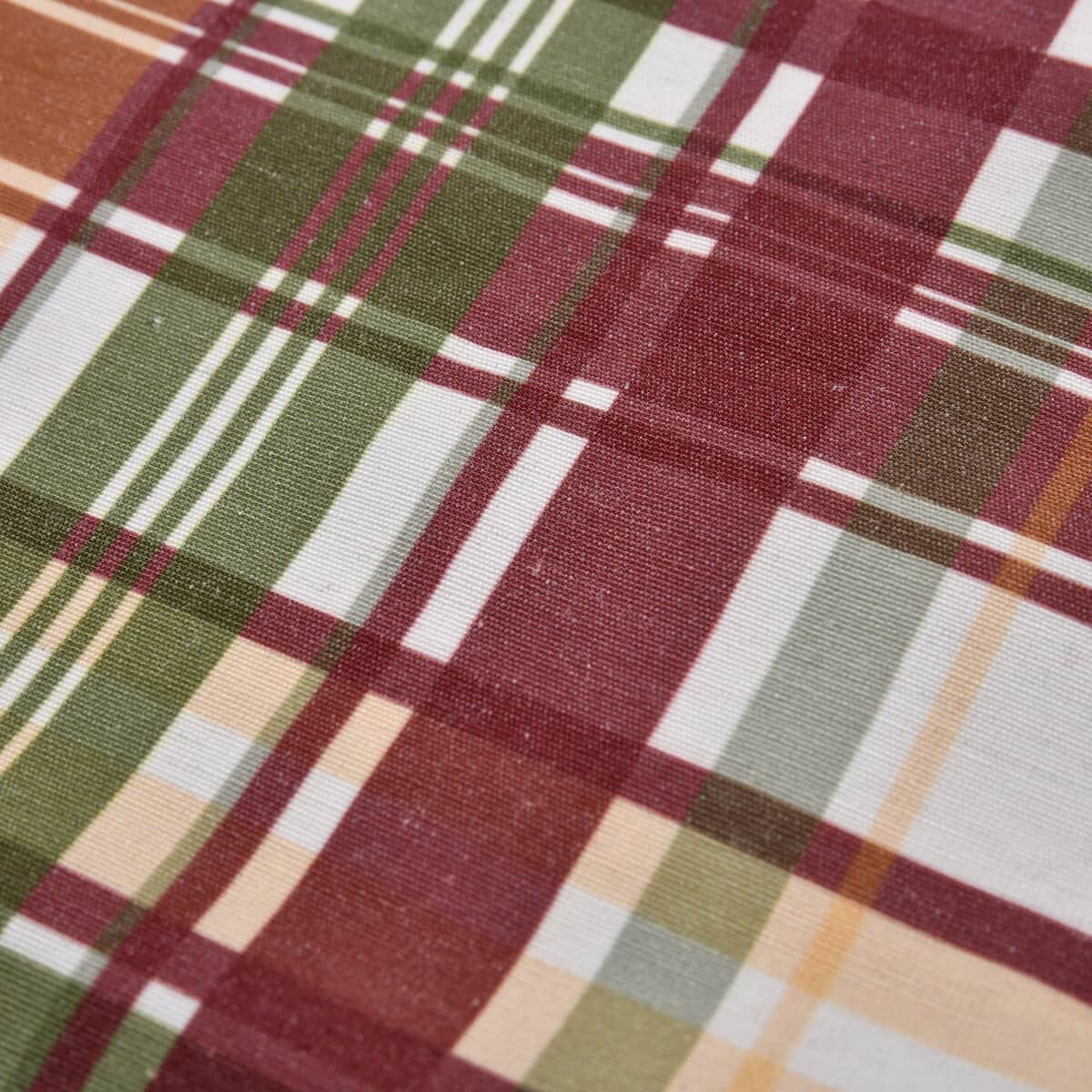 Homesmart Set of 4 Placemats and Table Runner For 4 Seater Dinning Table, 4 Washable Wrinkle Resistant Placemats  and Table Runner - Plaid Pattern image number 6