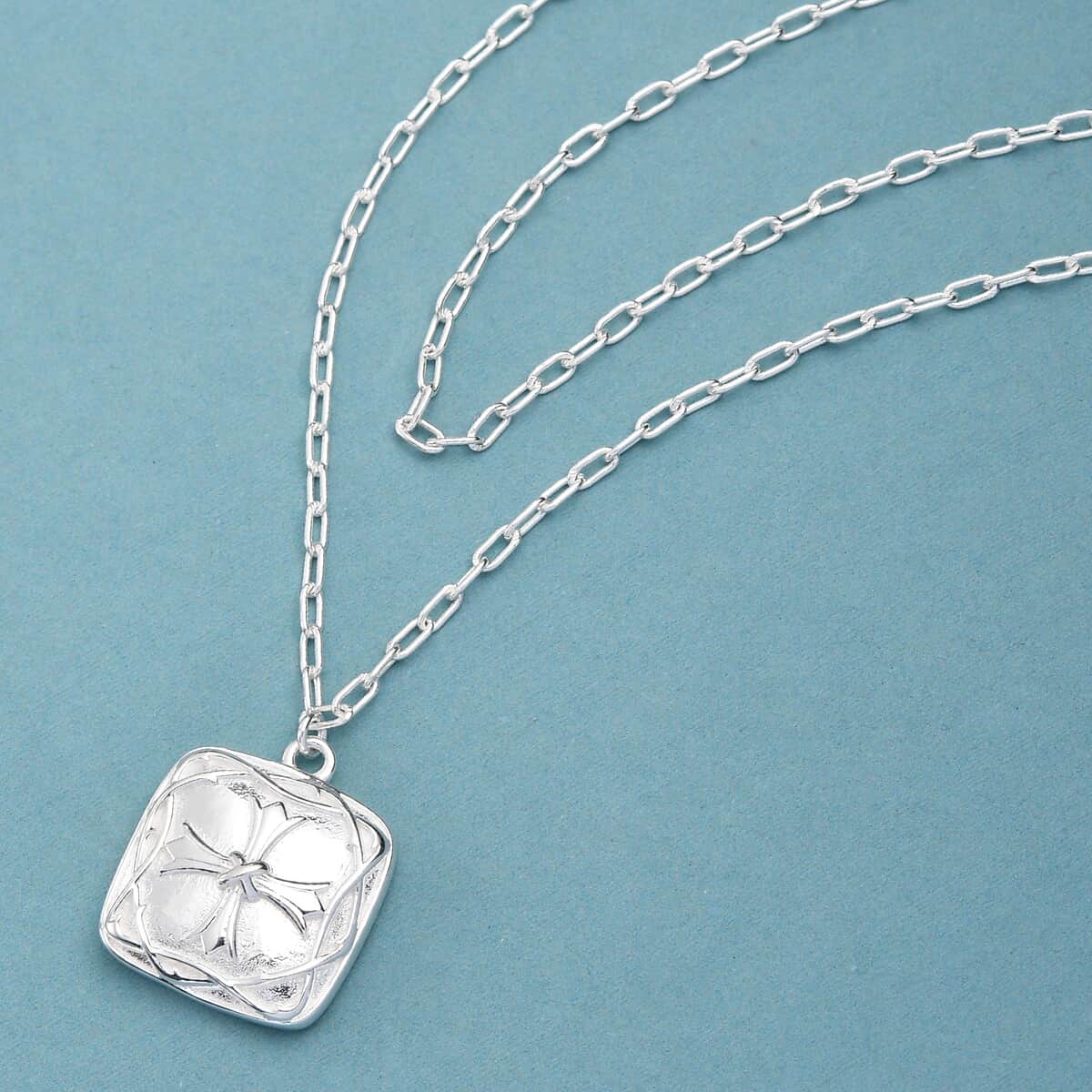 Sterling Silver Cross Pendant with Layered Necklace 18 Inches 7.90 Grams image number 1