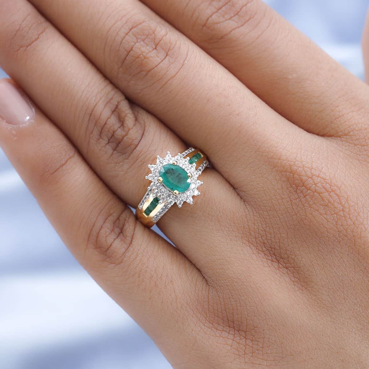 AAA Kagem Zambian Emerald, Natural White Zircon Sunburst Ring in Vermeil YG Over Sterling Silver (Size 10.0) 1.70 ctw image number 2