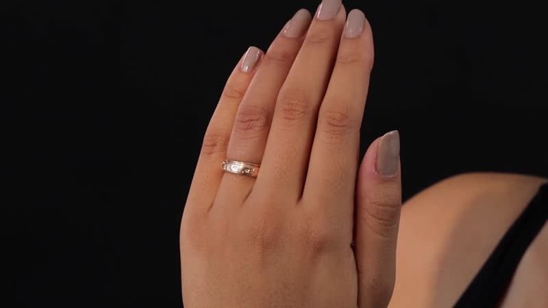 Moon Star Spinner Ring in Vermeil Rose Gold Over Sterling Silver 4.50 Grams