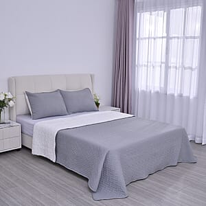 Homesmart Gray Solid Sherpa and Microfiber Quilt (Queen) and Set of 2 Shams