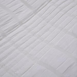 Homesmart Beige Striped Queen Size Microfiber Quilt With Set of Shams