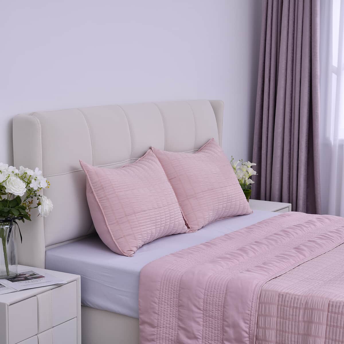 Homesmart Pink Striped King Size Microfiber Quilt With Set of Shams image number 6