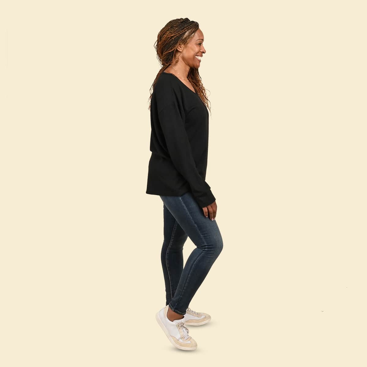 Tamsy Black Casual Long Sleeves and V Neck Top - XL image number 2