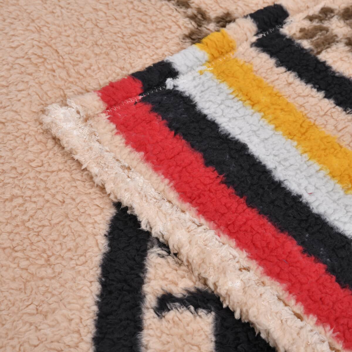Homesmart Sand Abstract and Tribal Pattern Sherpa Blanket (Microfiber) image number 2