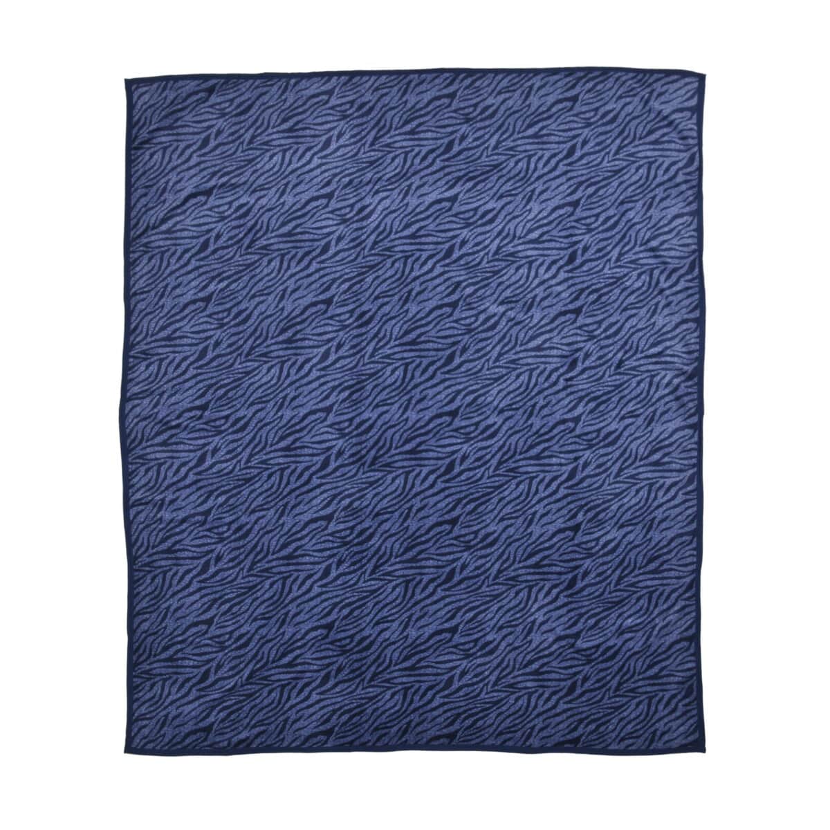 Homesmart Blue Color Zebra Stripe Pattern Microfiber Coral Fleece Blanket with 2 Cushion Covers, Microfiber Blanket Set, Soft Throw Blanket, Bedding Set, Comforter Sets image number 1