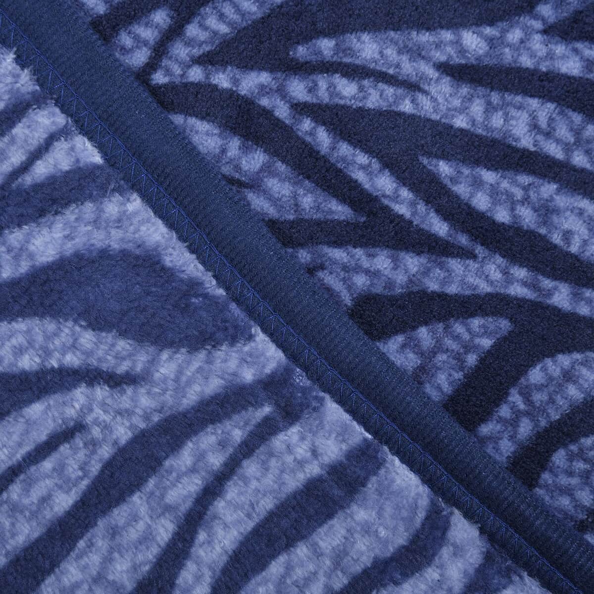 Homesmart Blue Color Zebra Stripe Pattern Microfiber Coral Fleece Blanket with 2 Cushion Covers, Microfiber Blanket Set, Soft Throw Blanket, Bedding Set, Comforter Sets image number 6