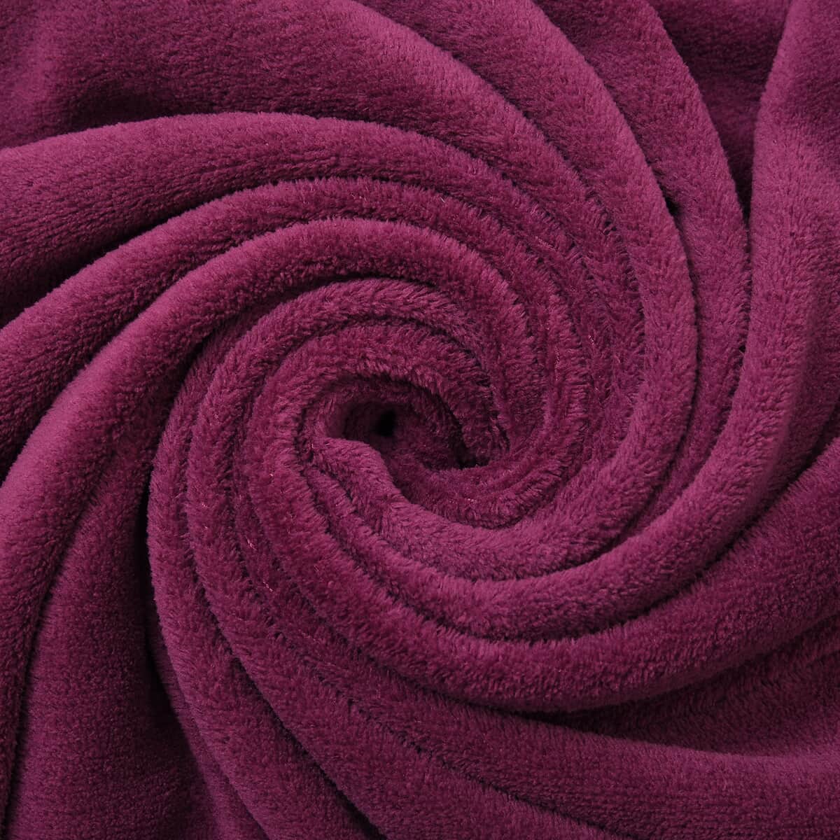 Homesmart Magenta Solid Super Soft and Warm Coral Fleece Blanket image number 3