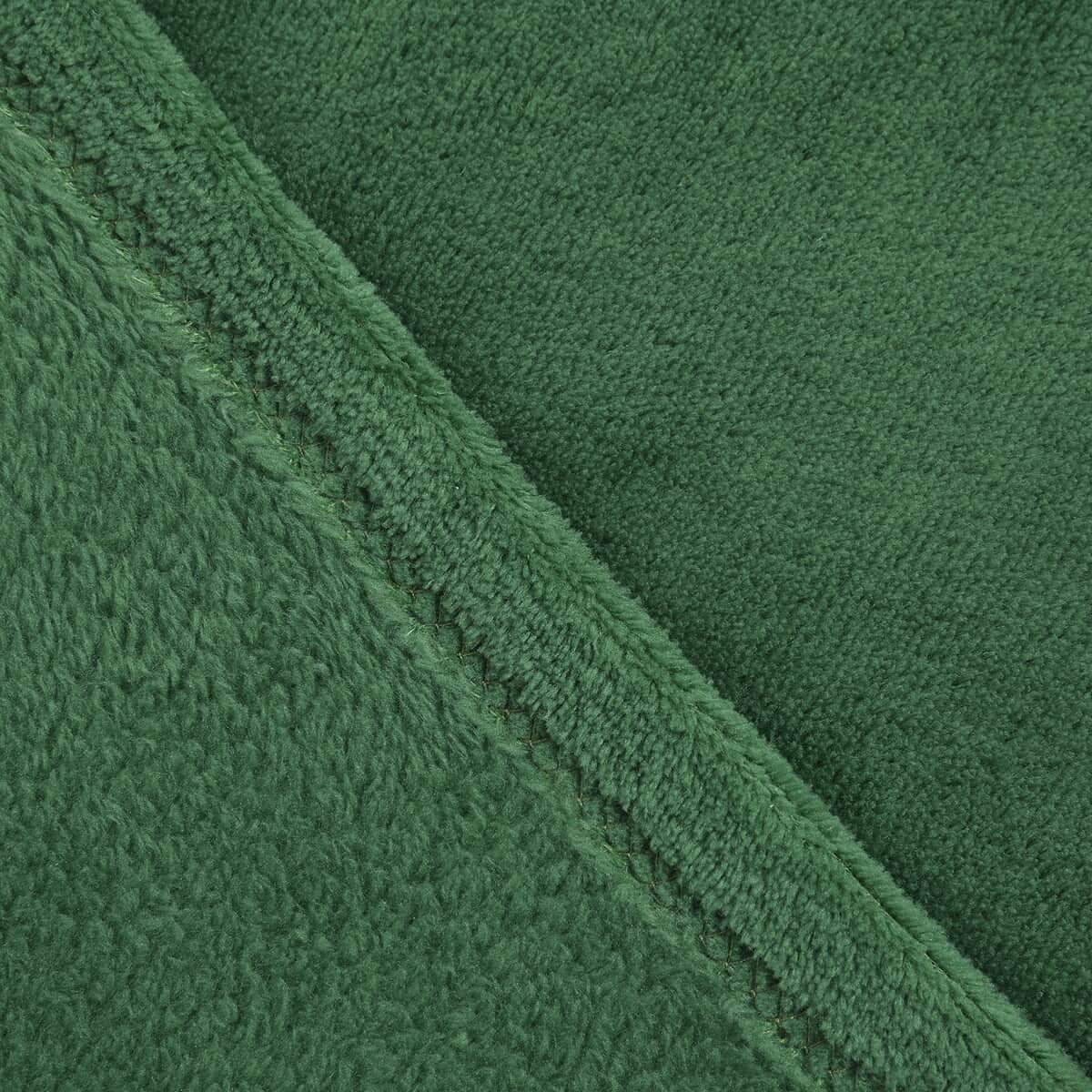 Homesmart Green Solid Super Soft and Warm Coral Fleece Blanket image number 2