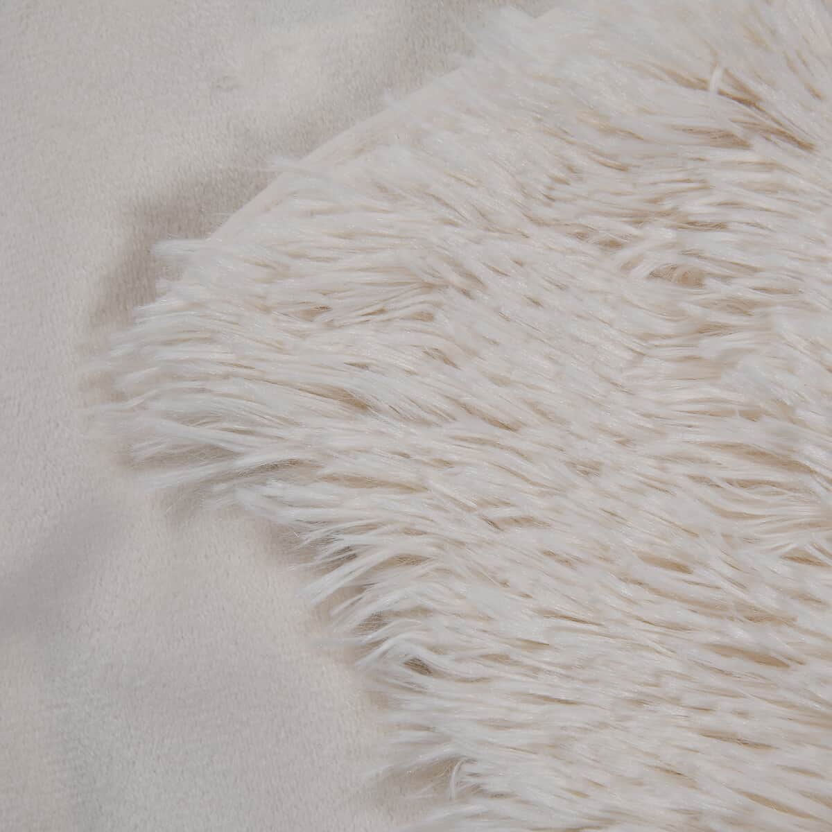 Set of 2 Beige Faux Fur Cushion Cover image number 4