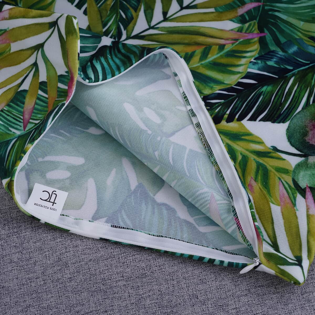 Set of 2 Vibrant Tropical Leaves Pattern Cushion Cover (17"x17") (Polyester) image number 4