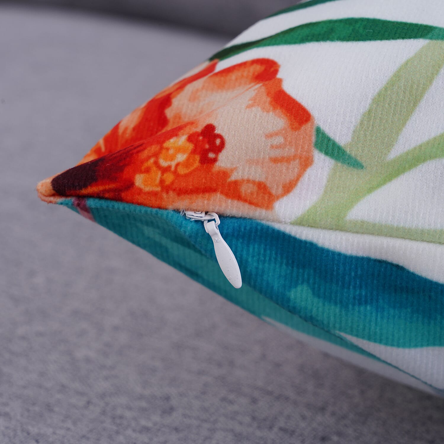 Set of 2 Flamingo, Flower and Tropical Leaves Pattern Cushion Cover (Polyester)
