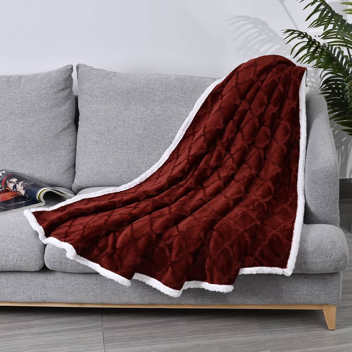 Homesmart Solid Maroon Microfiber Brushed Flannel Sherpa Blanket image number 0