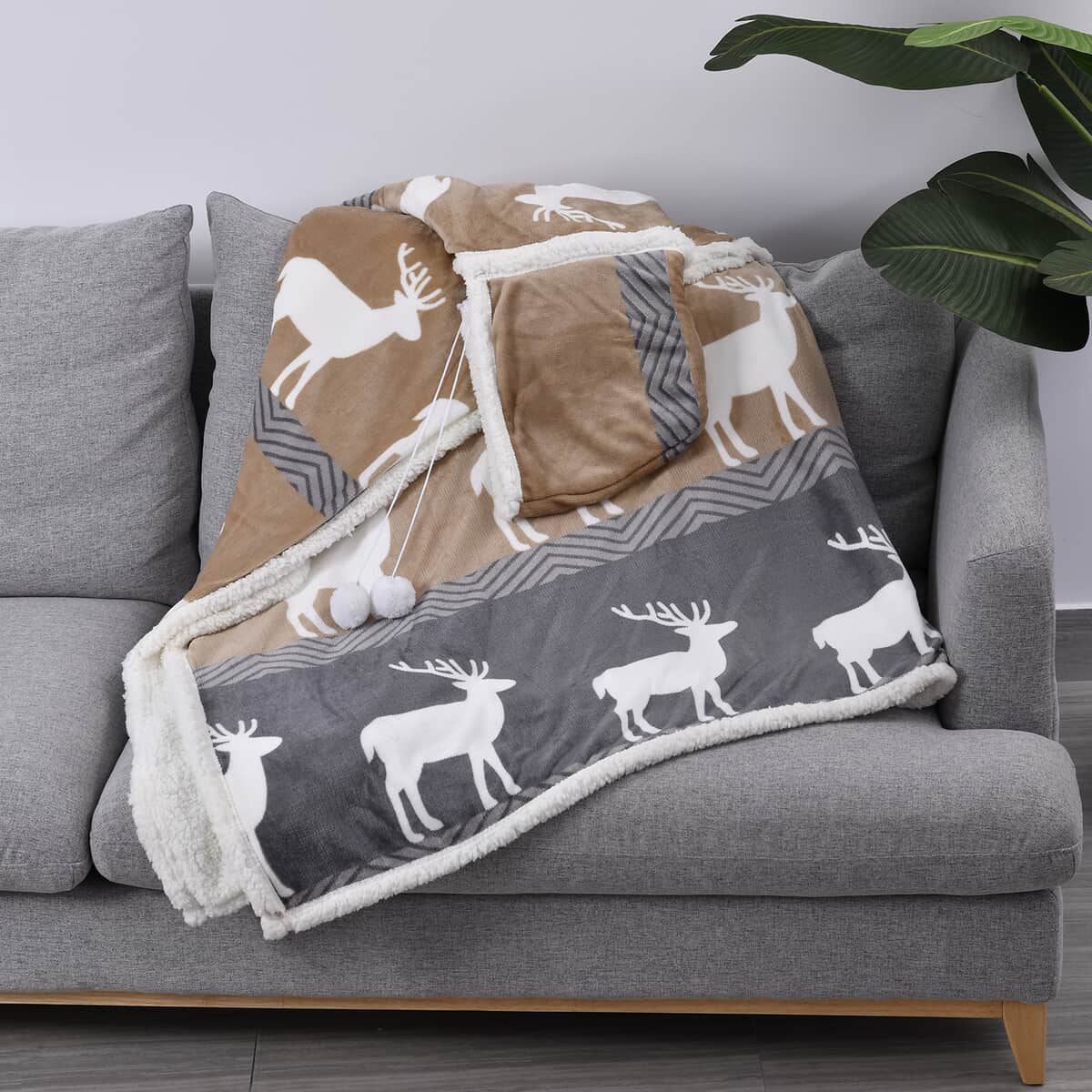 Homesmart Deer Print Pattern Polyester and Sherpa Hoodie Blanket with Pom Pom image number 1