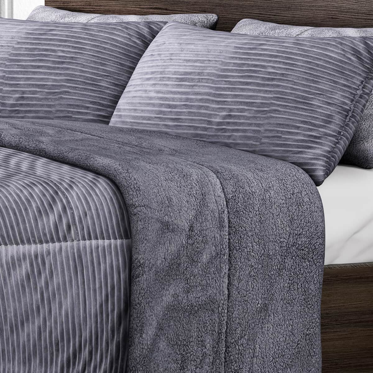 Homesmart Gray Stripe Pattern Flannel and Sherpa Comforter and Pillow Cover -King image number 3