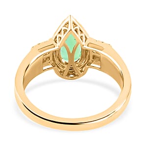 One Of A Kind Iliana 18K Yellow Gold AAA Boyaca Colombian Emerald and G-H SI Diamond Ring (Size 7.0) 5.86 Grams 1.60 ctw