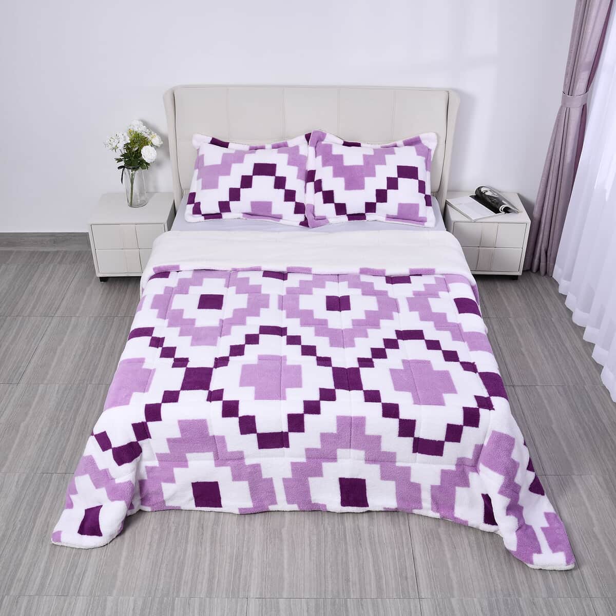 Homesmart Set of 3 Purple Checkered Printed Sherpa Comforter and Pillowcase image number 2