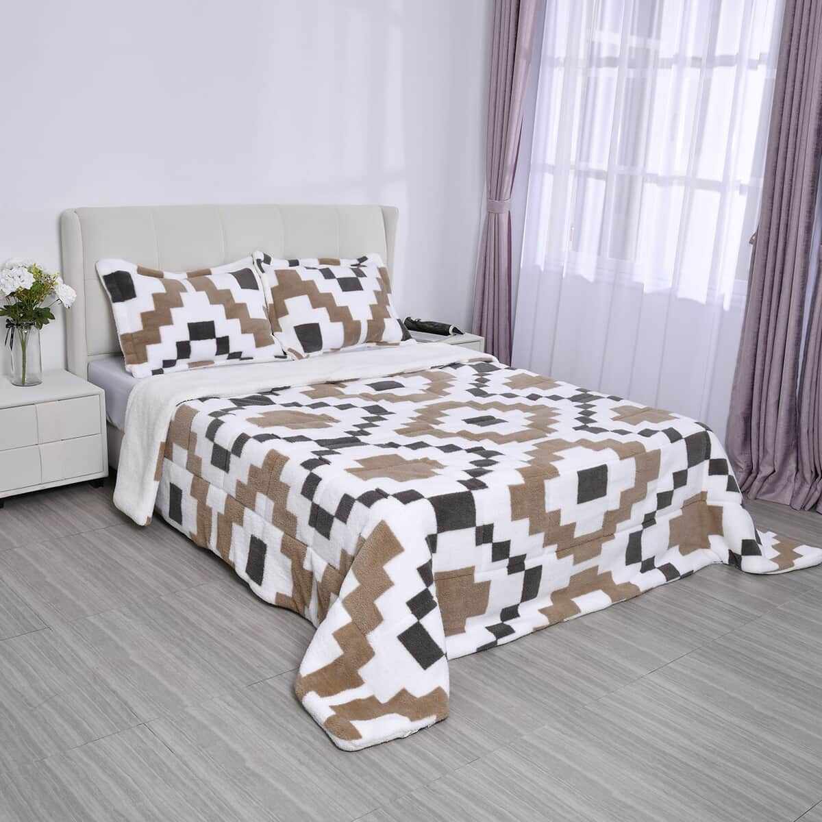 Homesmart Set of 3 Camel Checkered Color Printed Sherpa Comforter and Pillowcase image number 0