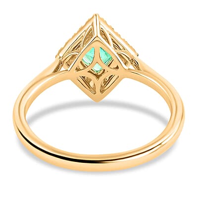 One Of A Kind Iliana AAA Boyaca Colombian Emerald and G-H SI Diamond 1.00 ctw Kite Shape Halo Ring in 18K Yellow Gold (Size 7.0)