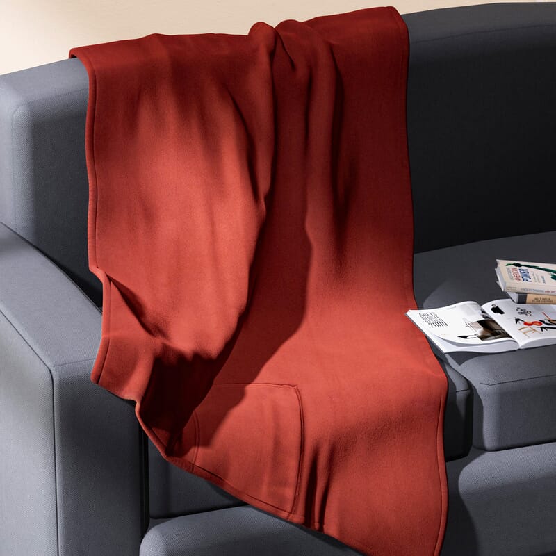 Homesmart 2 in 1 Red Solid Fleece Travel Blanket with Folded Storage Pocket (Microfiber)