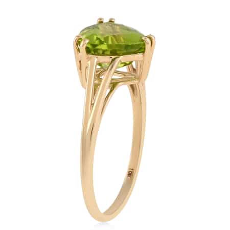 LUXORO 10K Yellow Gold AAA Peridot Solitaire Ring (Size 6.0) 2.25 Grams 2.75 ctw image number 2