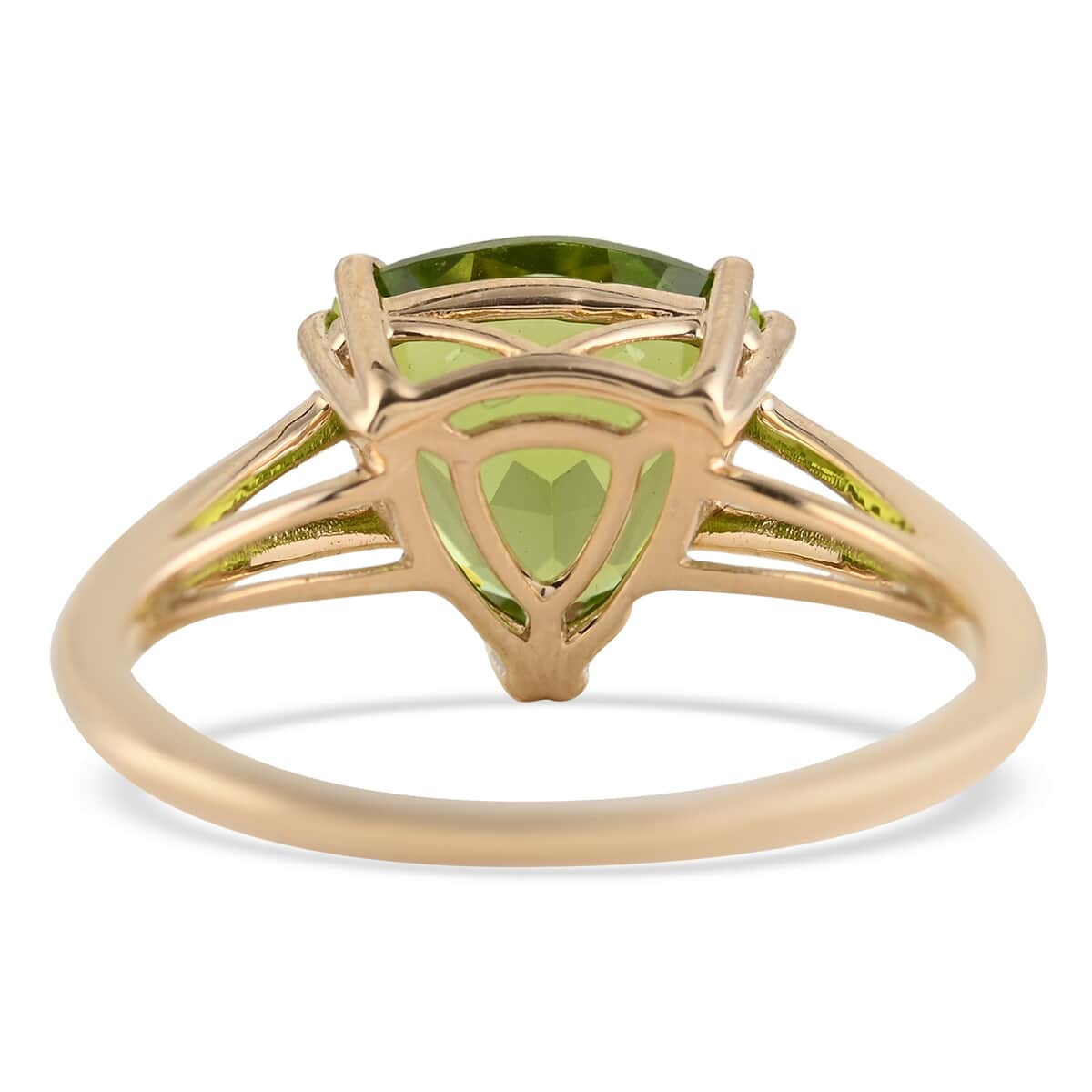 LUXORO 10K Yellow Gold AAA Peridot Solitaire Ring (Size 6.0) 2.25 Grams 2.75 ctw image number 3