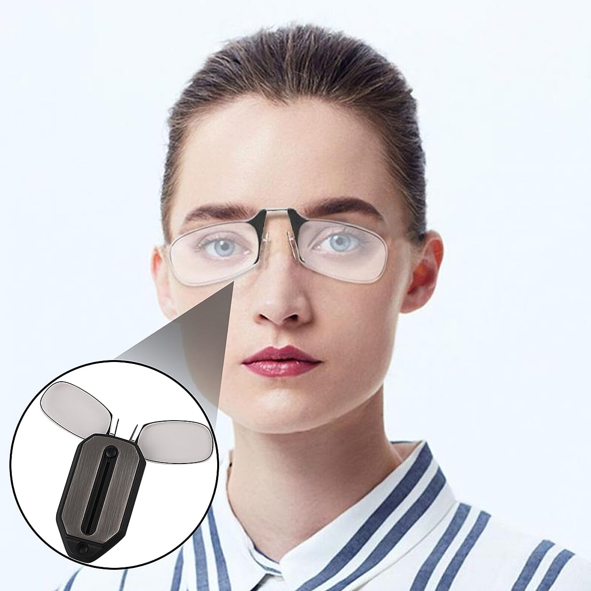 Black 300 Degree Foldable Reading Glasses with Case image number 1