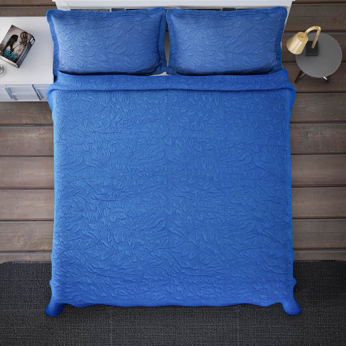 HOMESMART Blue 3D Pinsonic Embossed Pattern Quilt with 2 Shams - Queen (Microfiber) image number 2