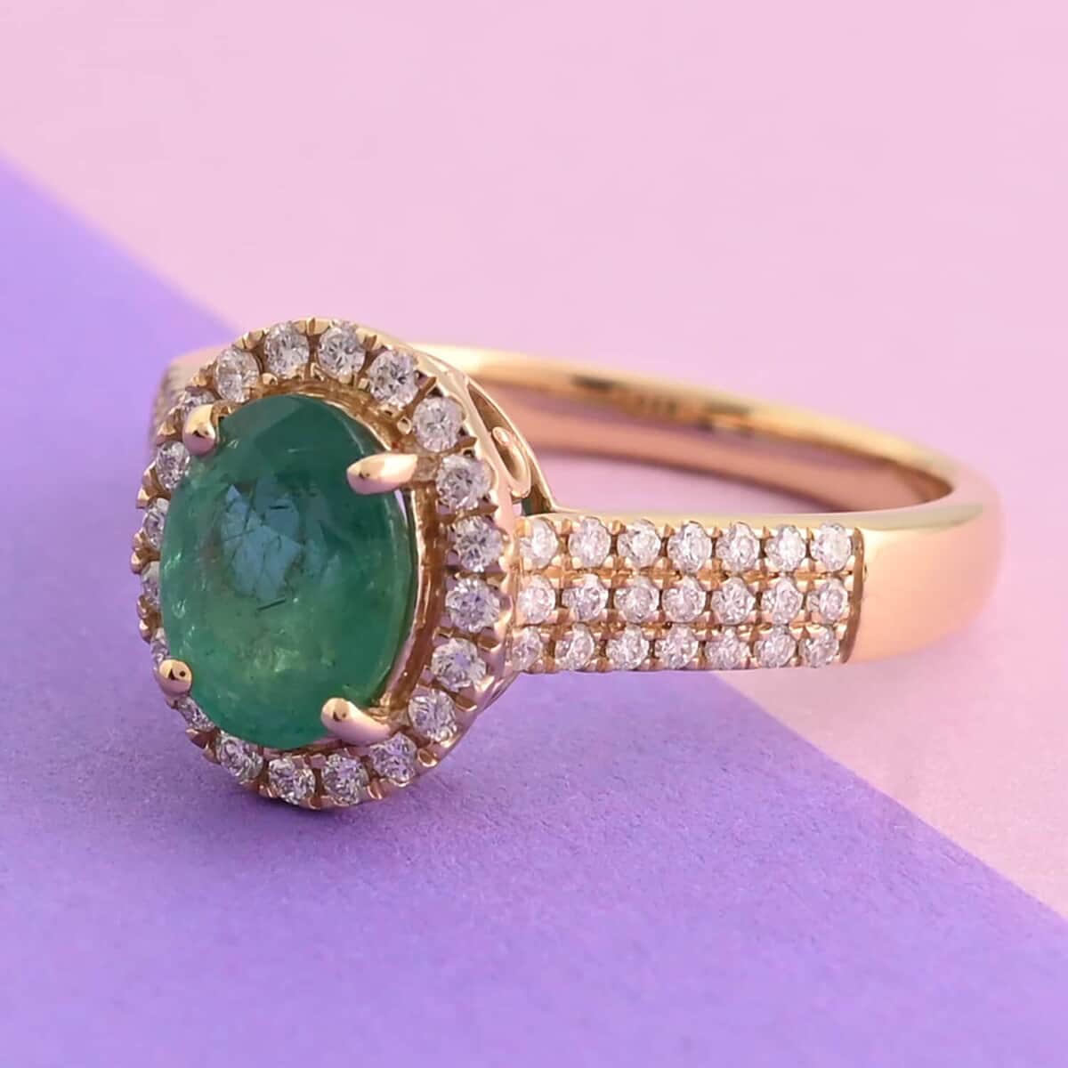 Iliana 18K Yellow Gold AAA Kagem Zambian Emerald and G-H SI Diamond Ring (Size 7.0) 4.10 Grams 1.60 ctw image number 1