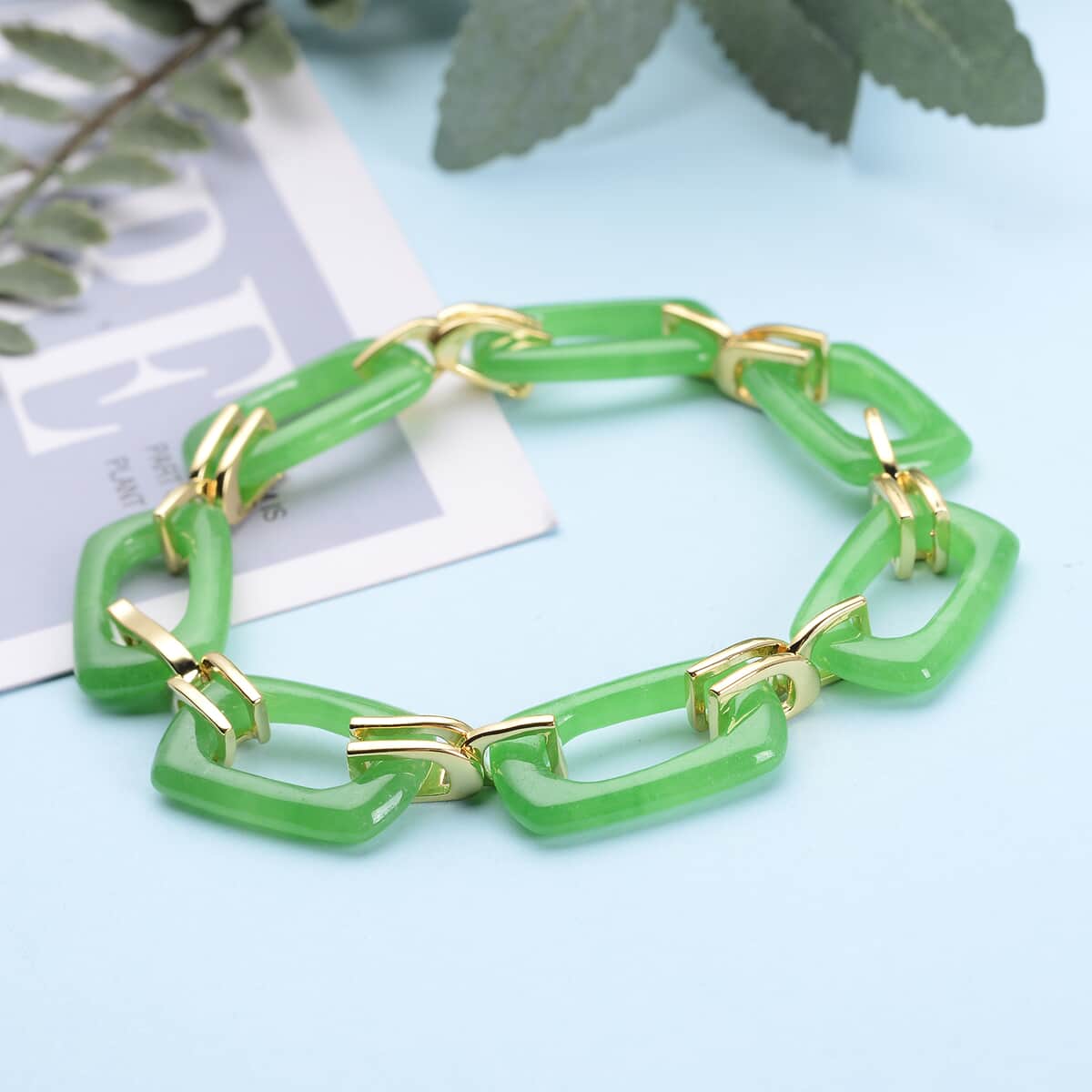 Green Jade Paper Clip Bracelet in Vermeil Yellow Gold Over Sterling Silver (6.50 In) 43.15 ctw image number 1