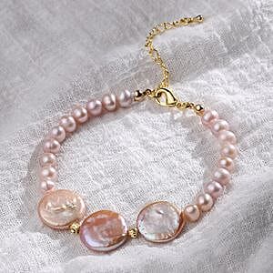 Purple Fresh Water Pearl and Purple Keshi Pearl Bracelet in Goldtone (7.50 In)