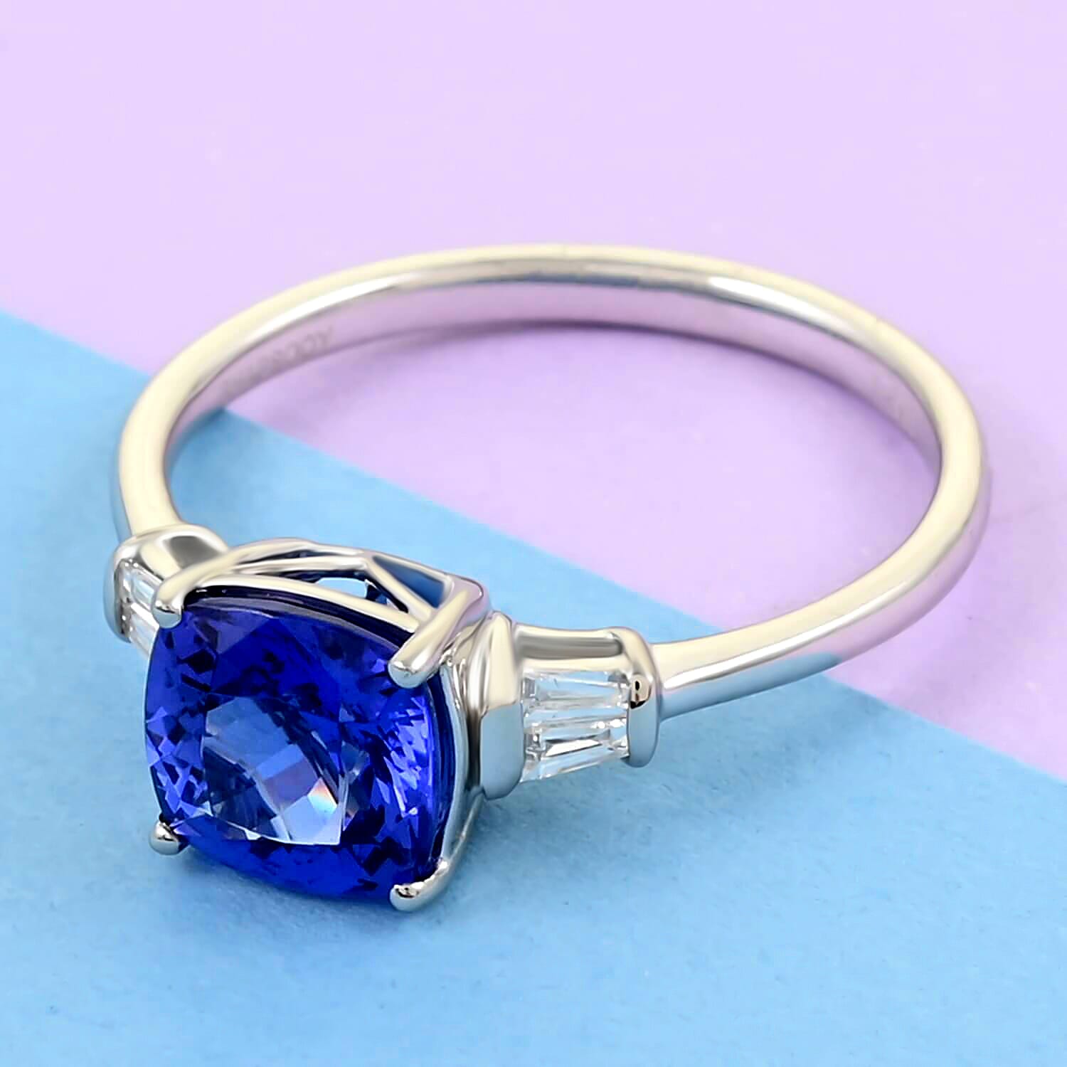 Rhapsody 950 Platinum AAAA Tanzanite and E-F VS Diamond Ring (Size 10.0) 5.15 Grams 2.70 ctw