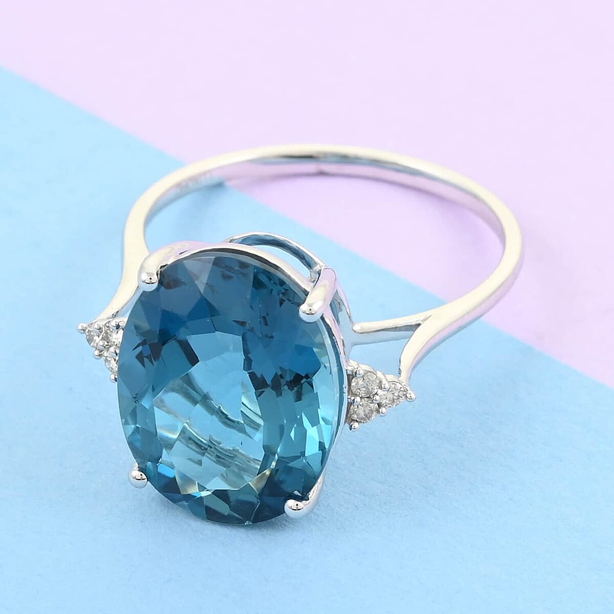 LUXORO 10K White Gold AAA London Blue Topaz and G-H I2 Diamond Ring (Size 10.0) 2.15 Grams 11.10 ctw image number 1